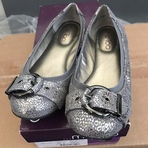 Silver & Gray Me Too flats